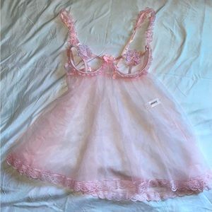 Vtg fredericks of Hollywood soft pink open cup babydoll negligee sz M